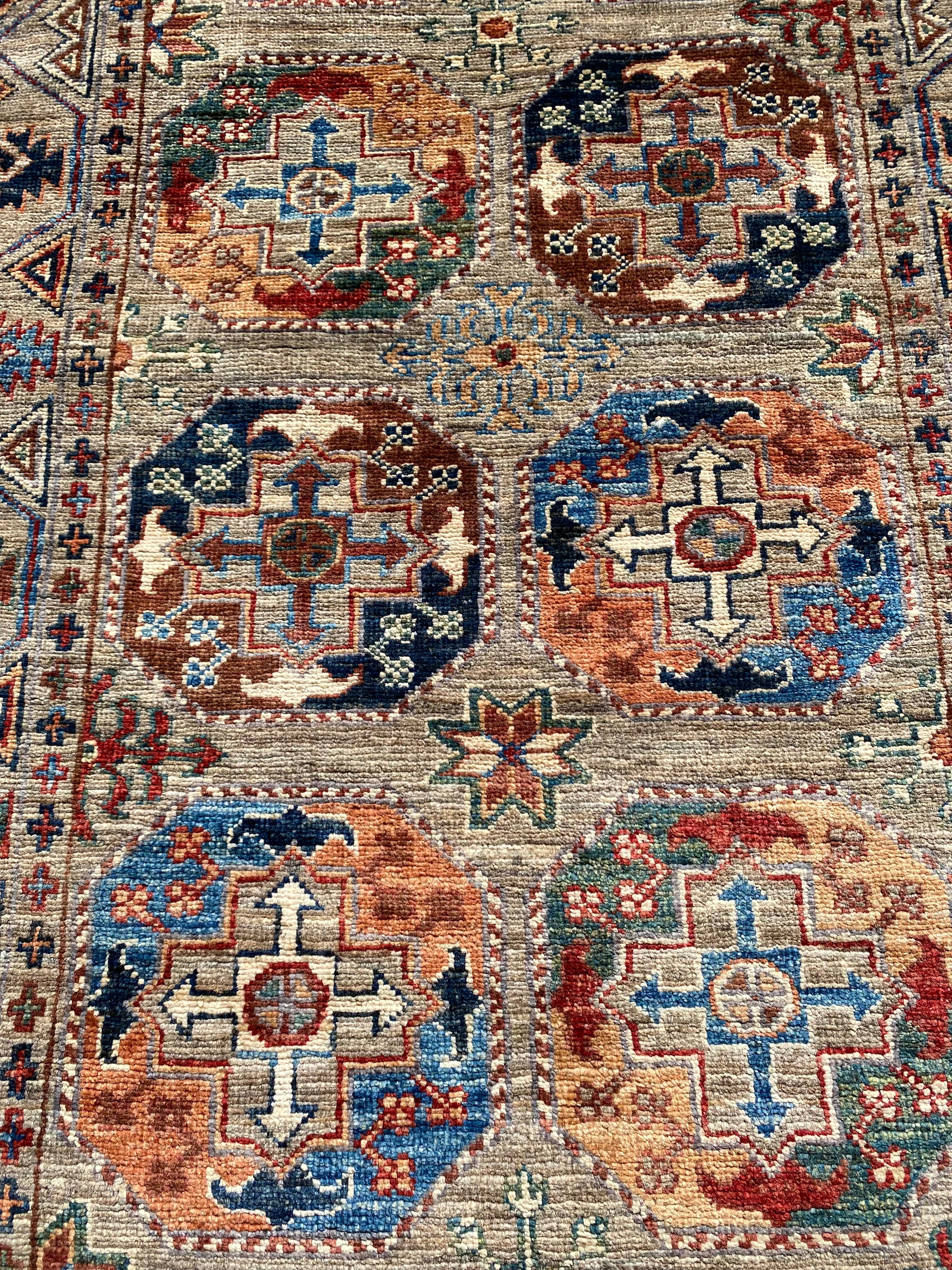 1022/22-75 Afgan Rug 2'9" x 9'8"