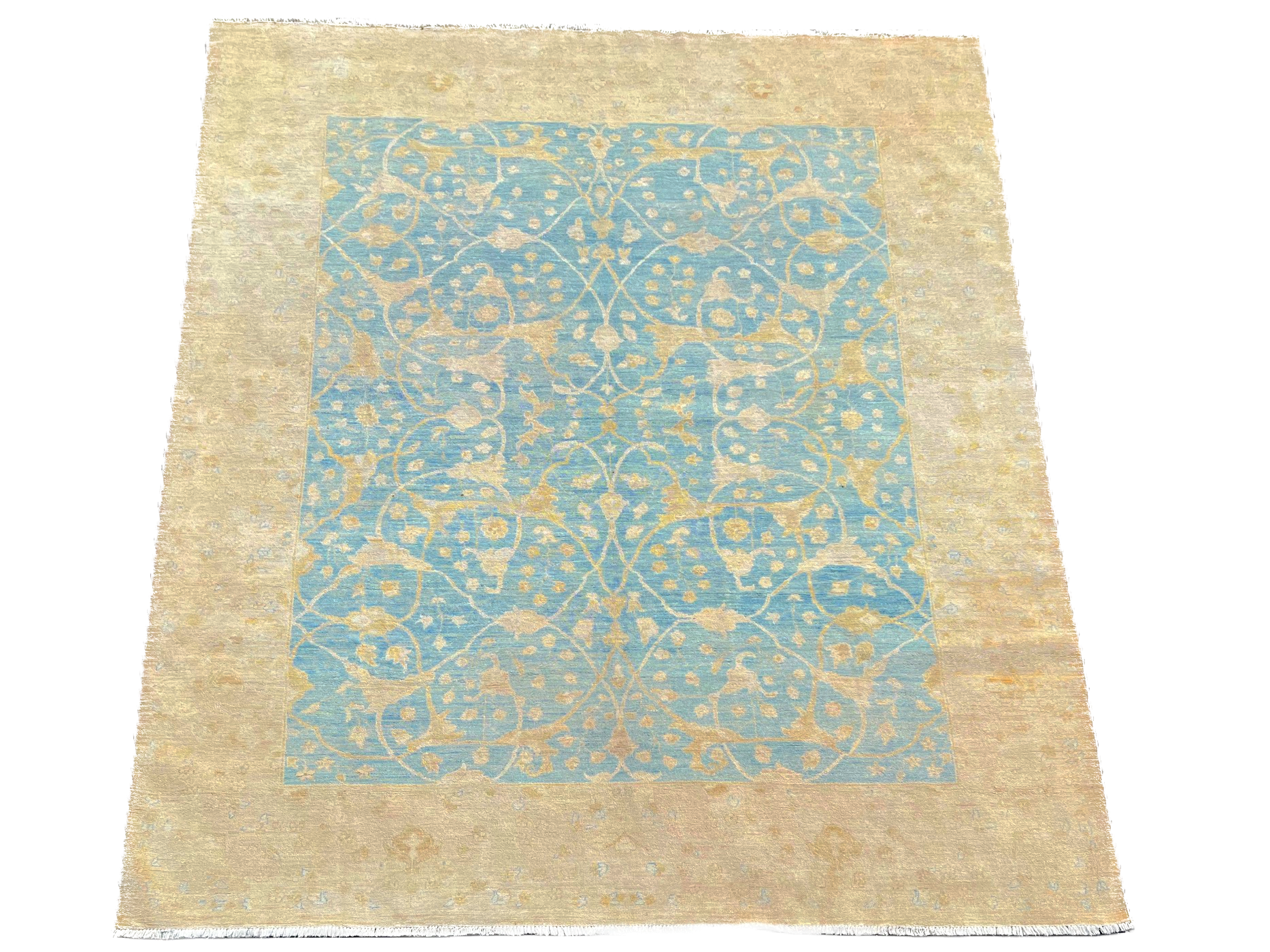 15/2161 Sultanabad 7'10" x 9'8"