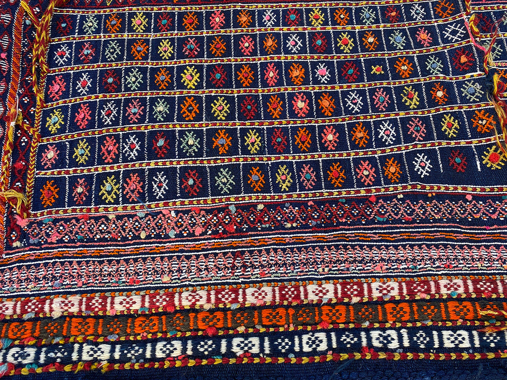 52322 Antique Ghashghaie Nomadic Horse Cover 4'6" x 4'10"