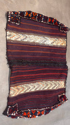 39479 Antique Bakhtiari wool Saddlebag 4'5"x3'2"