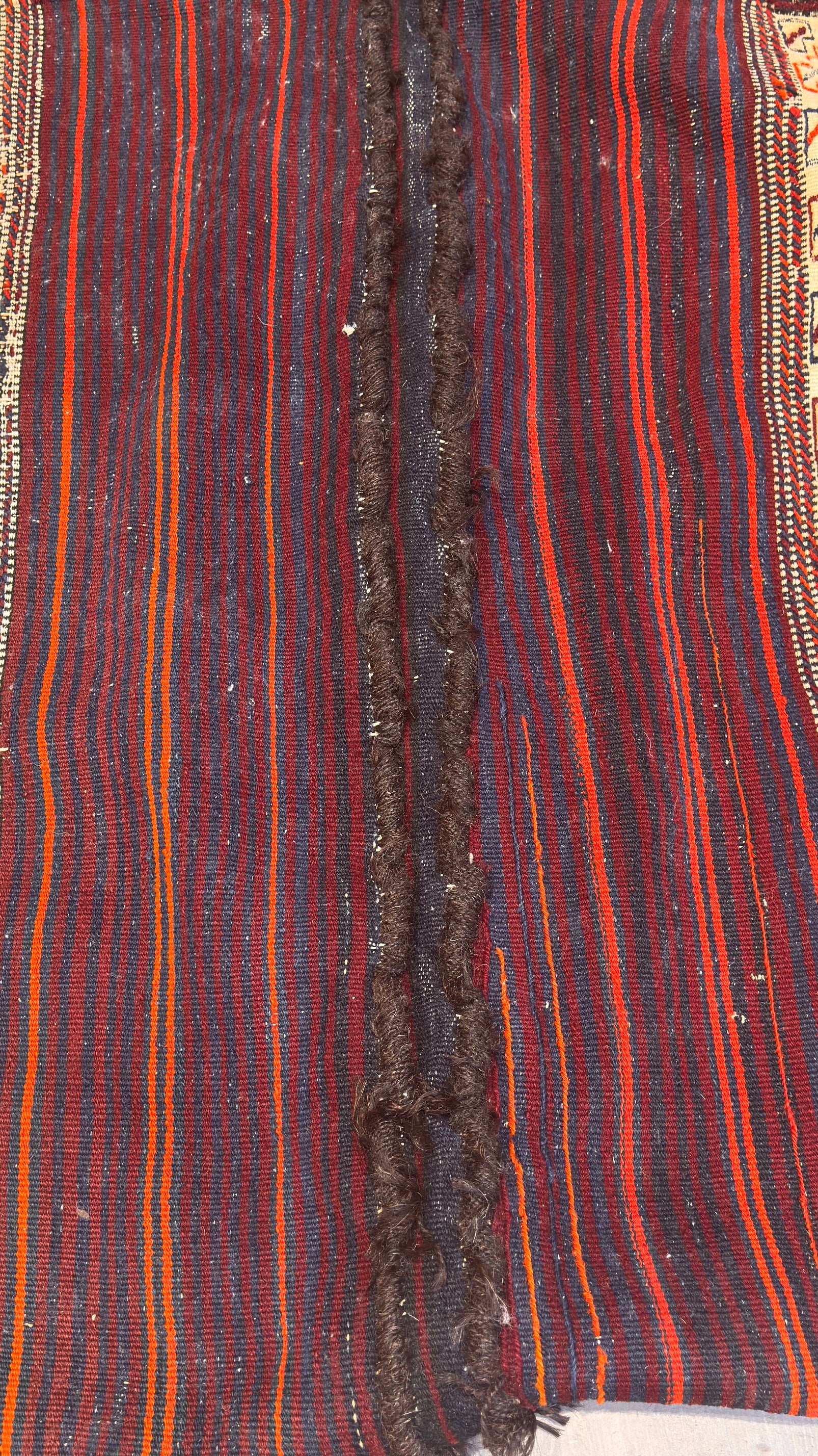 39479 Antique Bakhtiari wool Saddlebag 4'5"x3'2"
