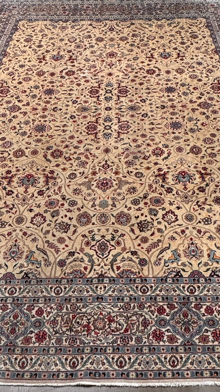 5126 Vintage Signed Kashan