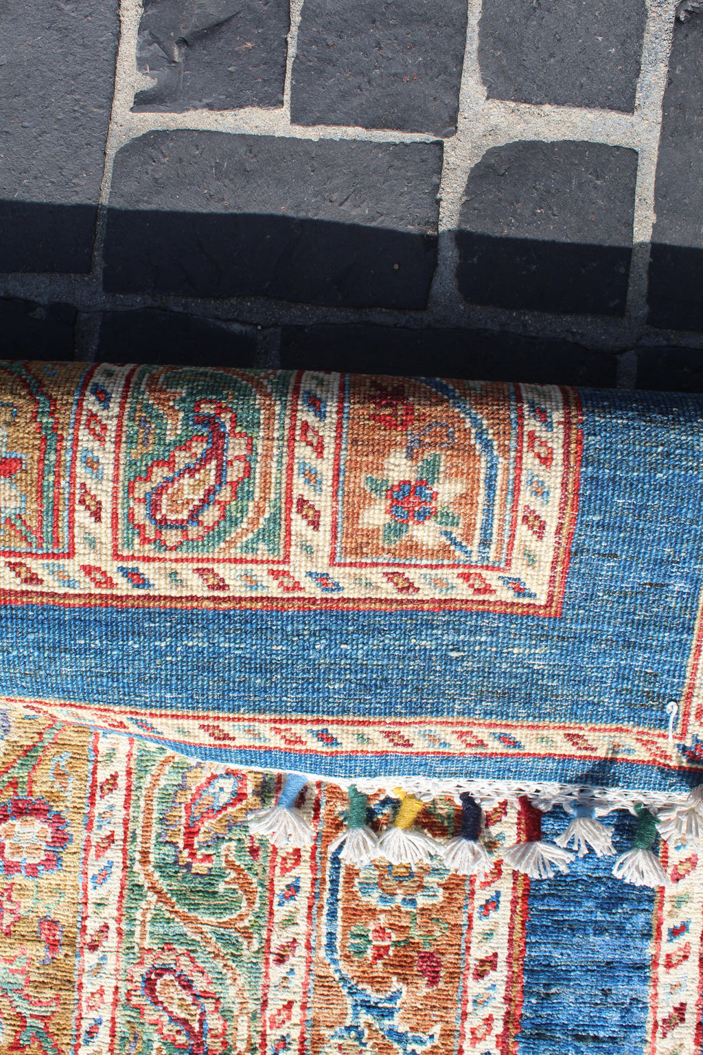 16-16-44 9'4" x 2'10"