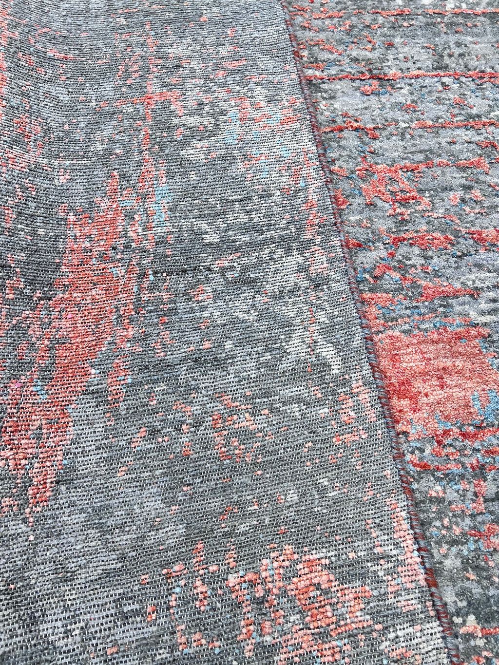 1018 8'5"x9'10" Hand knotted liquidation