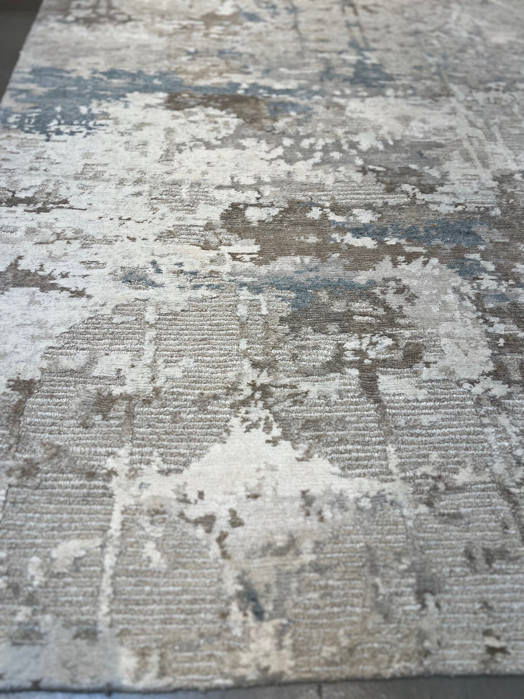 1009 8'x10' Hand knotted Modern Kalaty Elara 376