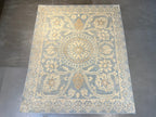 62460 8'x10'4" fine hand knotted wool pile rug