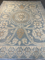 62460 8'x10'4" fine hand knotted wool pile rug