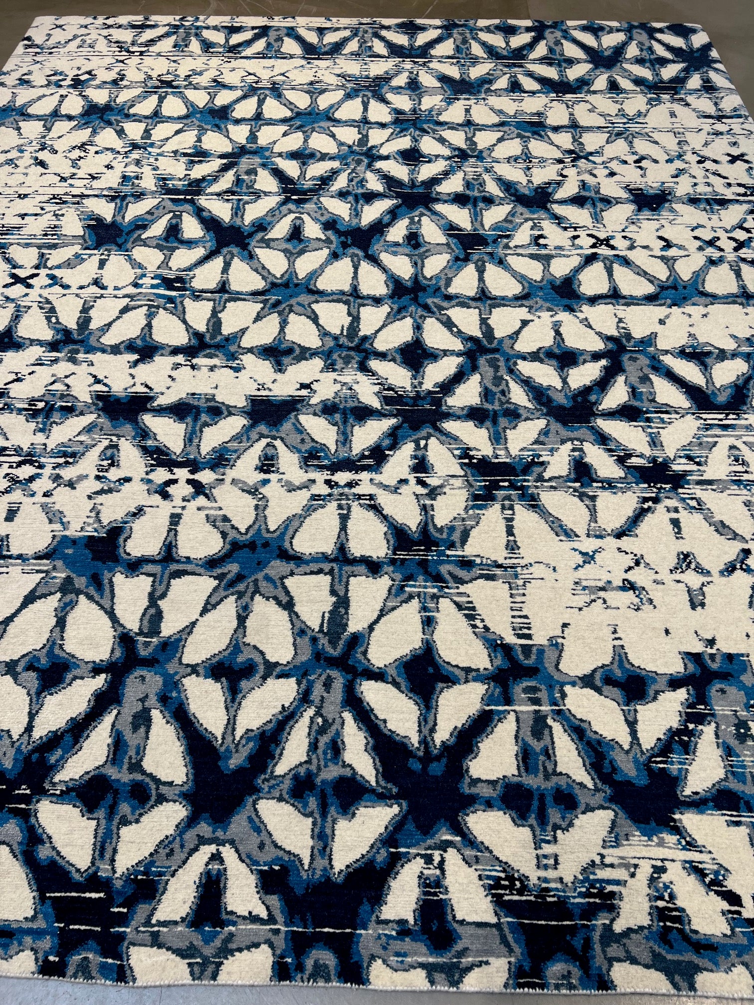 60596 8'x10' Tmarian Malta Indigo White