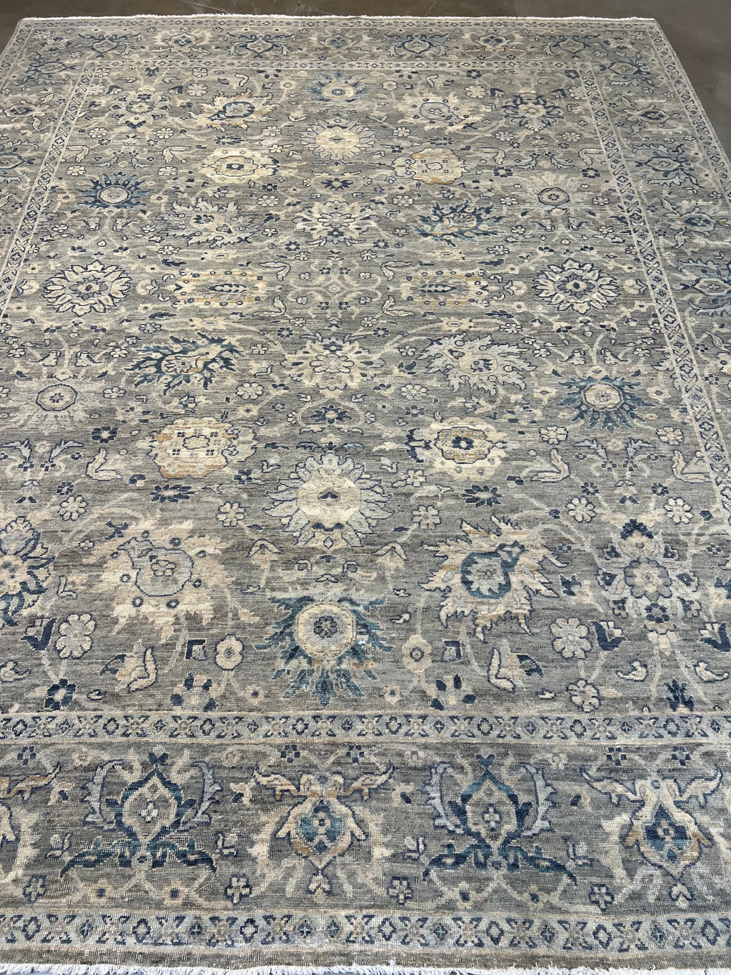 1007 8'x10' Kalaty rug LR-814 Antique Grey