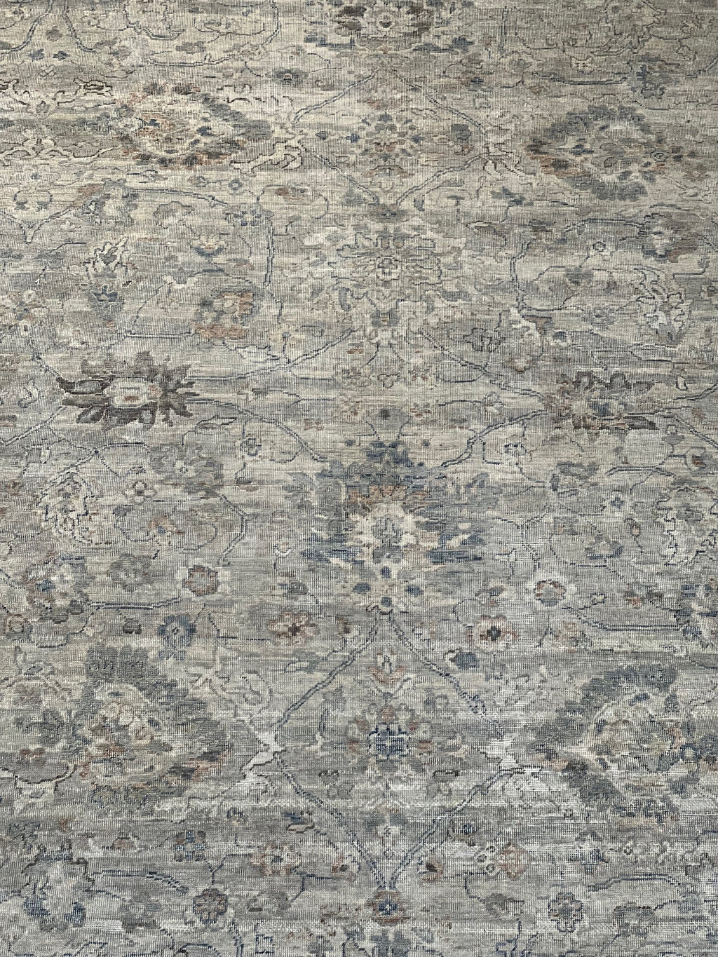 1027B  8'x10' Kalaty Lyra LR-815 Earth Tones