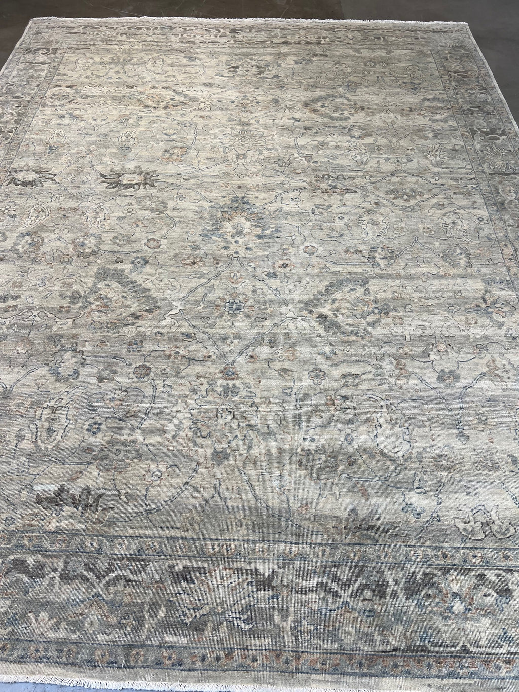 1027B  8'x10' Kalaty Lyra LR-815 Earth Tones