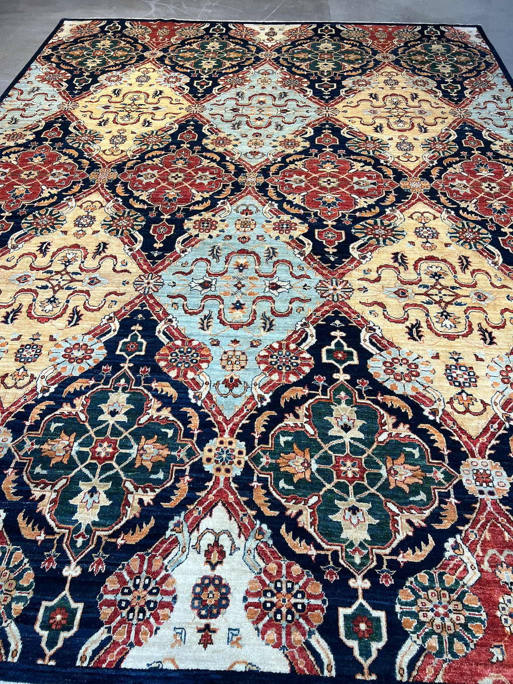 57174 8'11"x11'11"