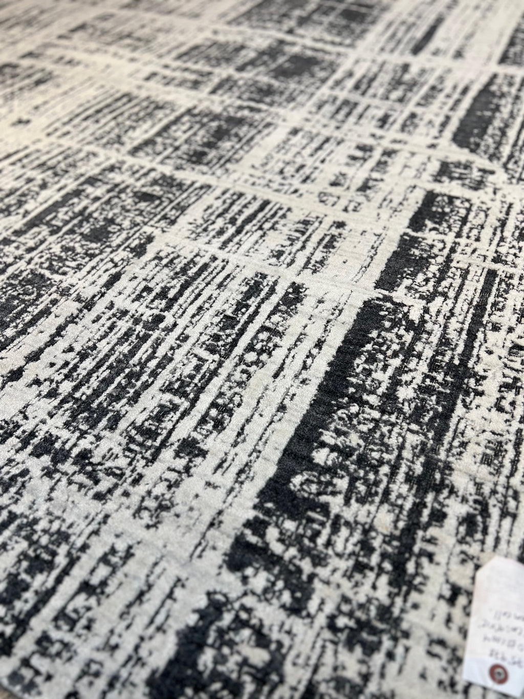 P75978. 9'x12'