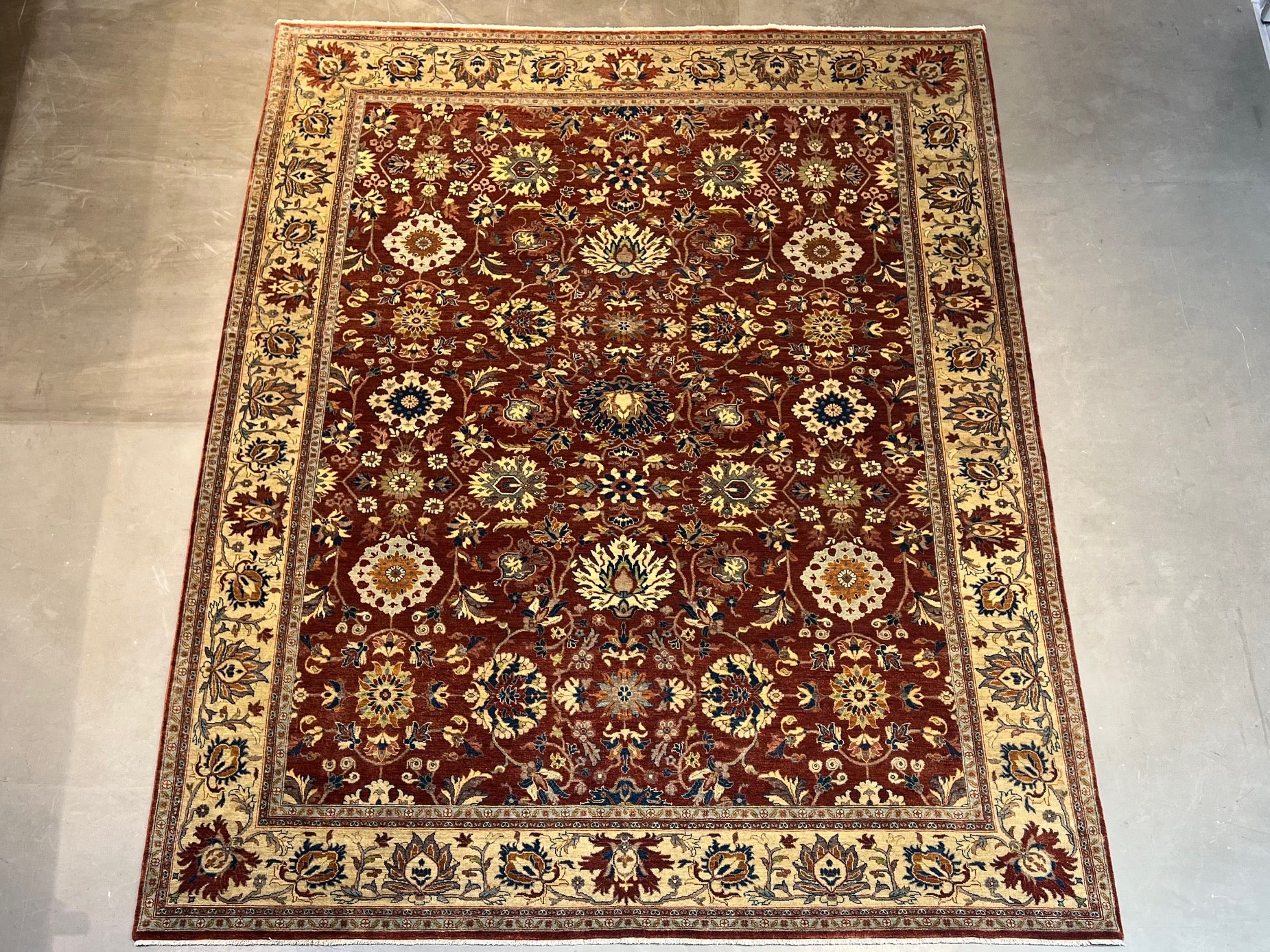 62843 8'10"x11'9" India