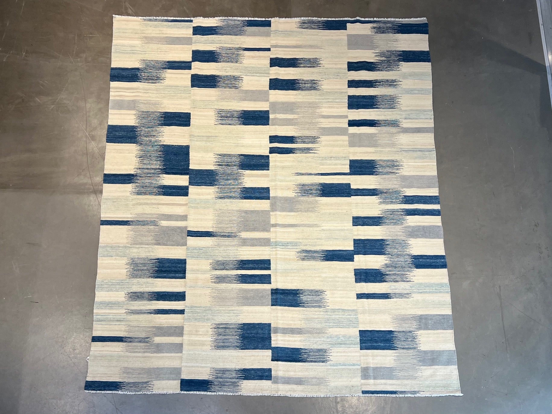 53025 Uzbek Kilim 8'x10'