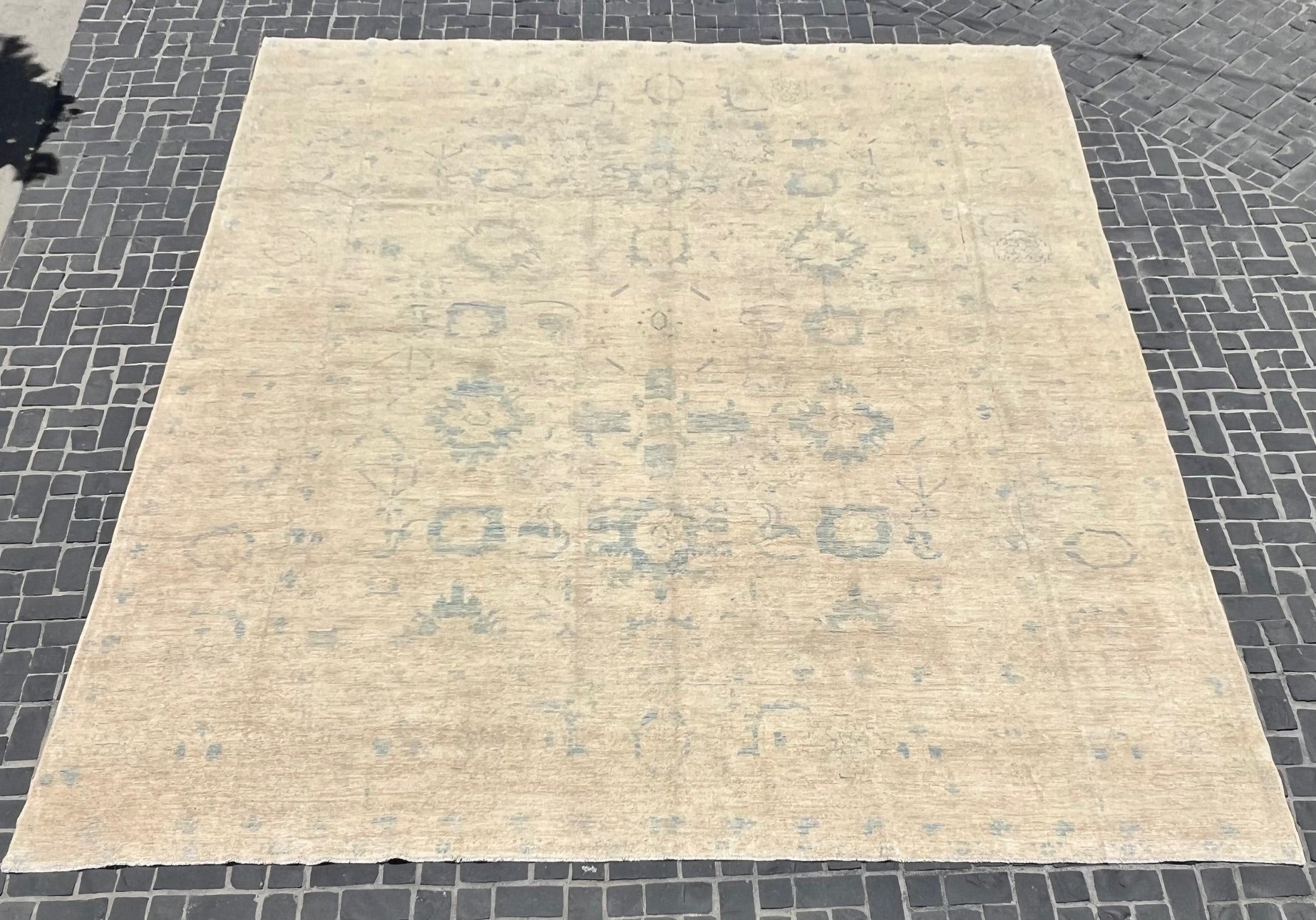 34/62724 Afgan Rug