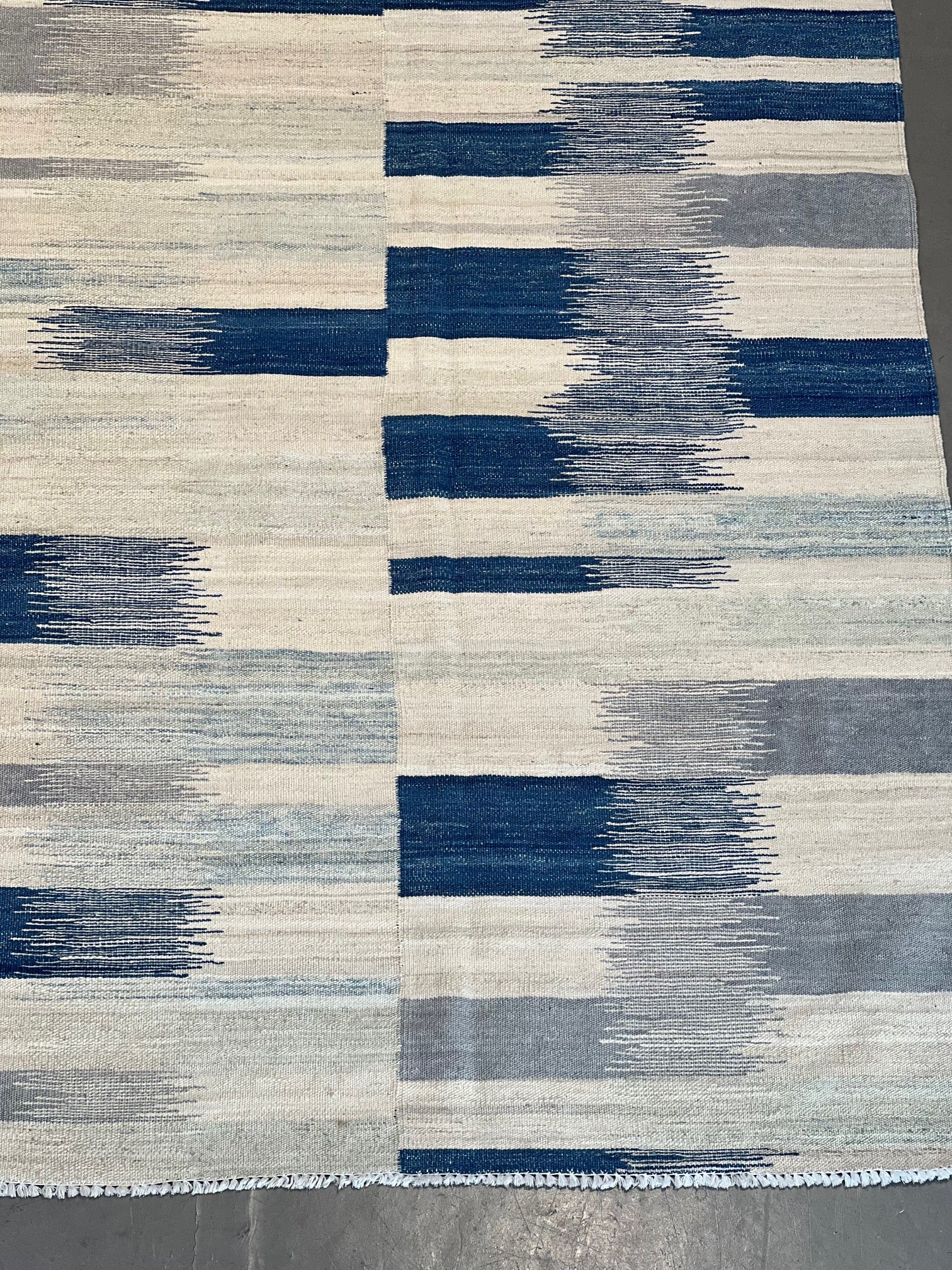 53025 Uzbek Kilim 8'x10'