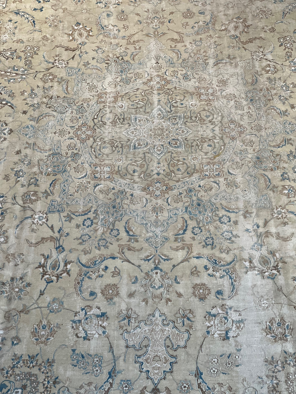 P630053 Oversize Iran 12'x18'10"