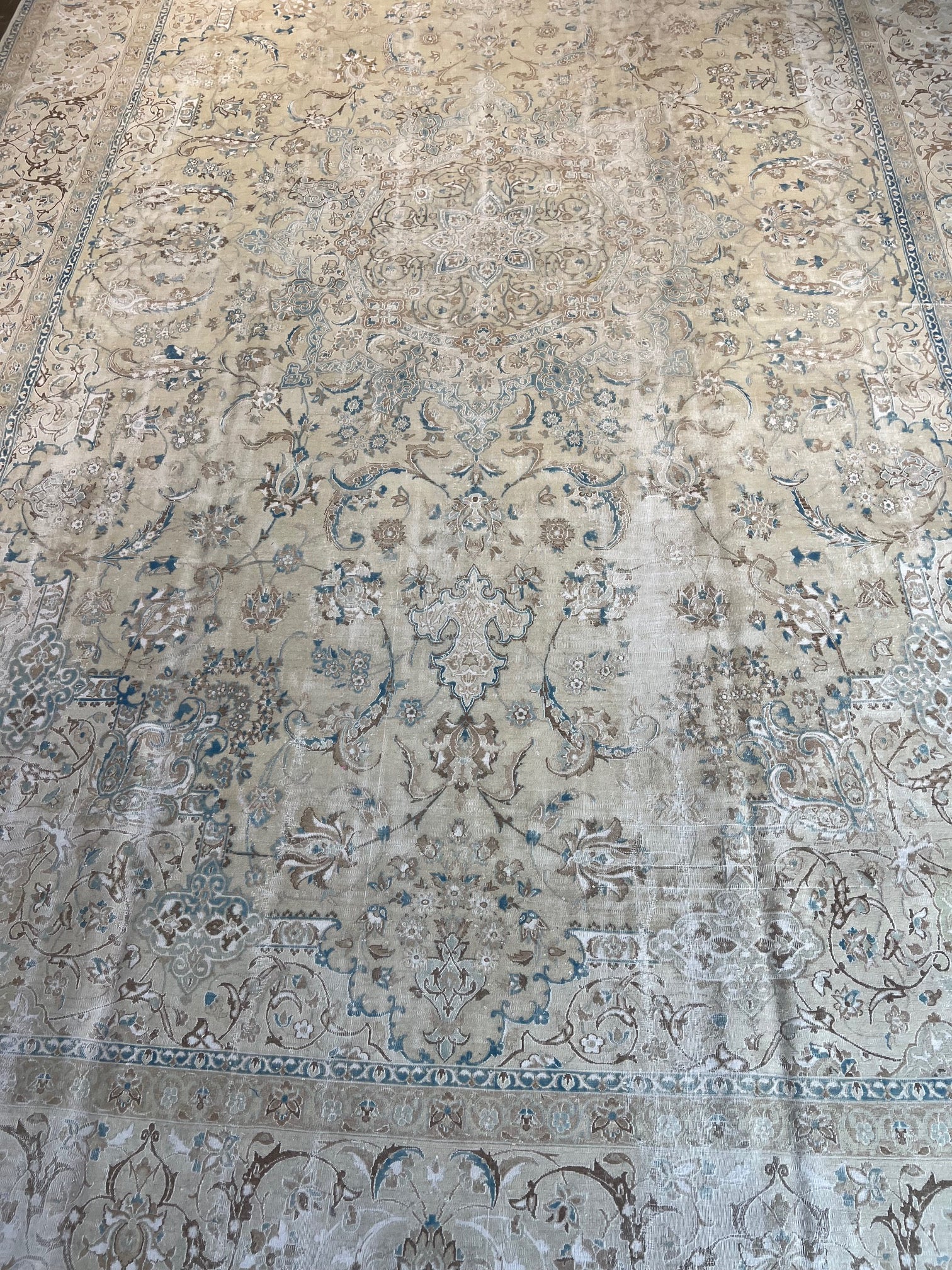 P630053 Oversize Iran 12'x18'10"