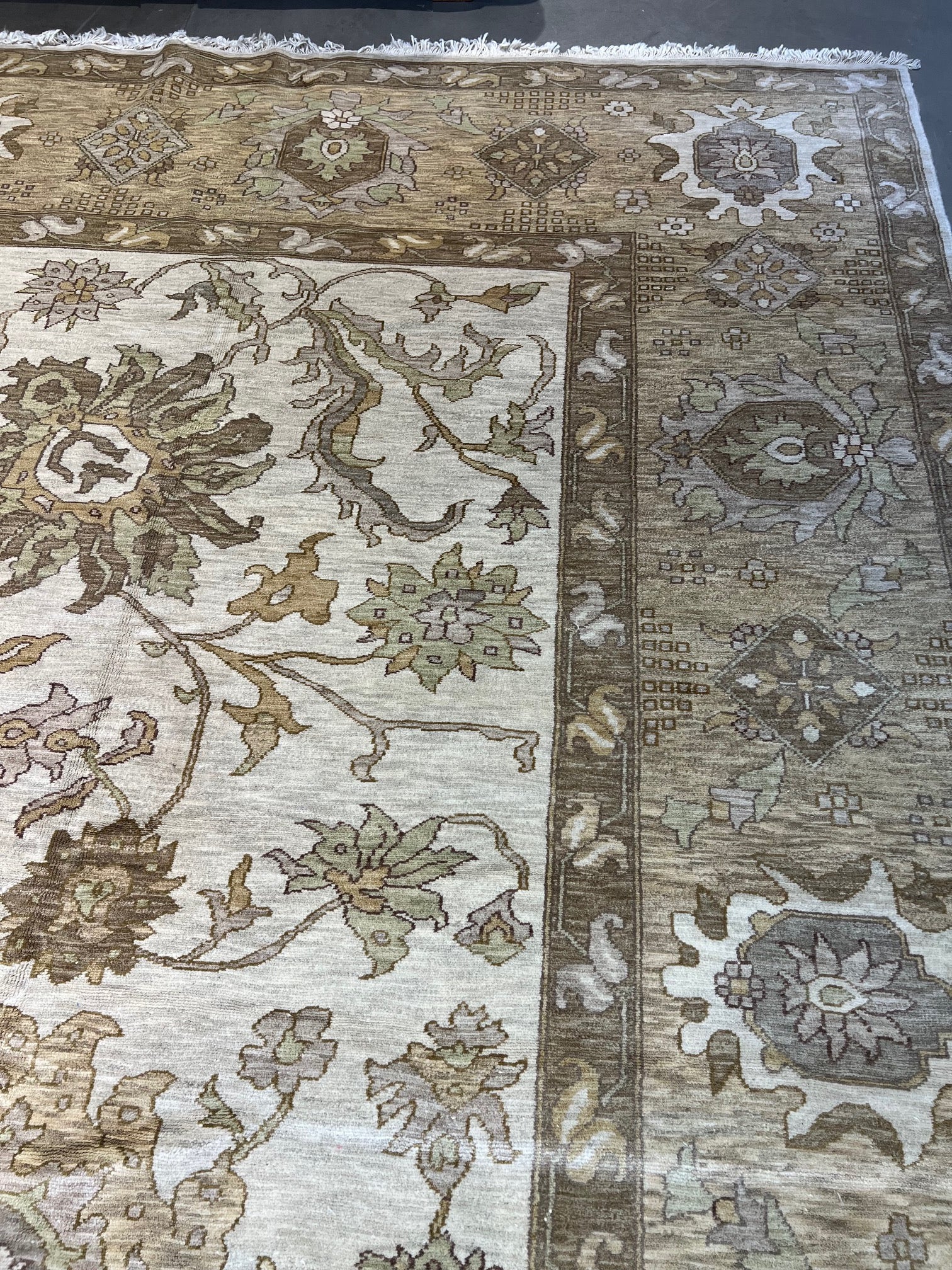 59073 Oversize Hand knotted Mahal design  12'2"x19'