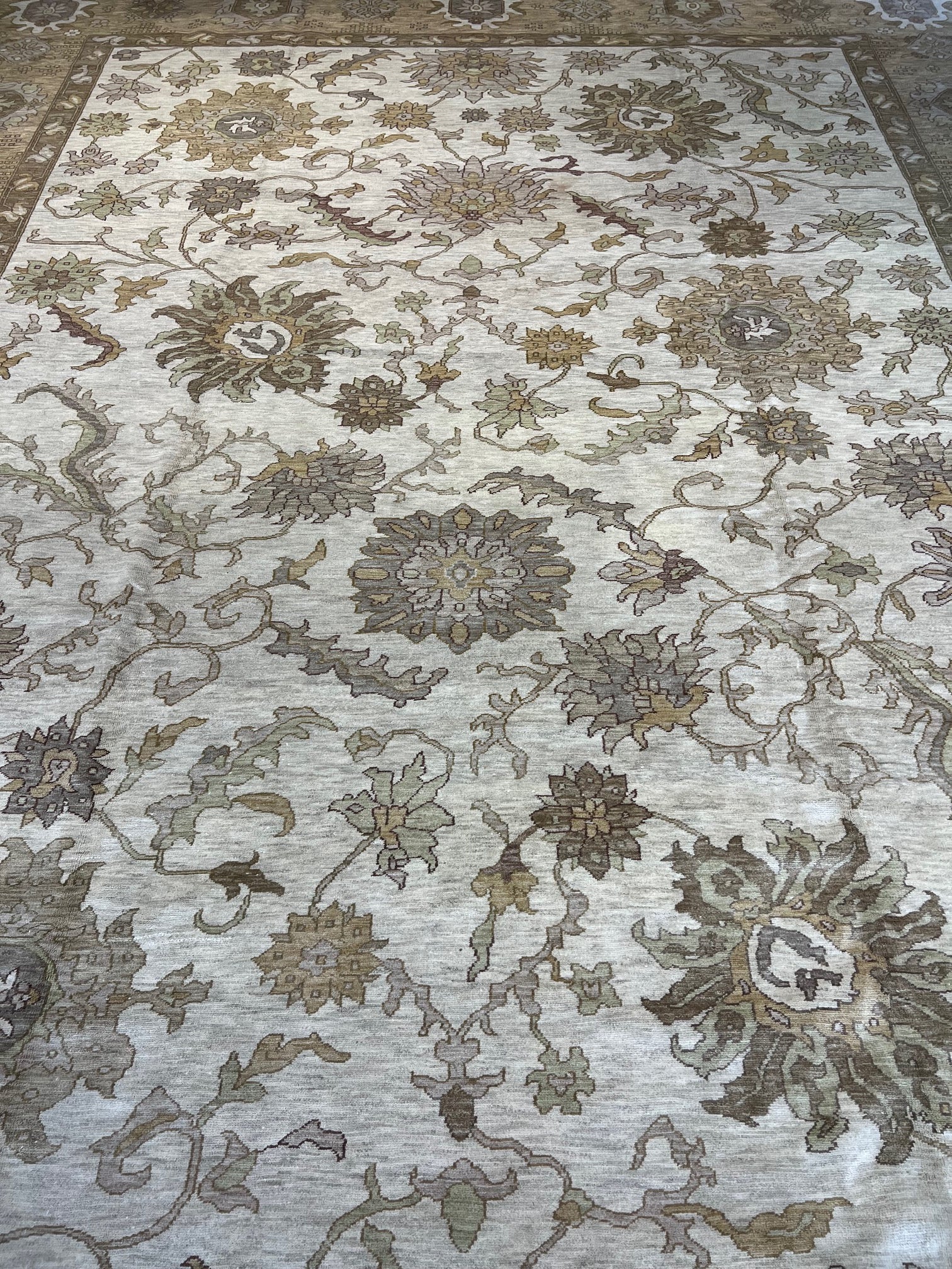 59073 Oversize Hand knotted Mahal design  12'2"x19'