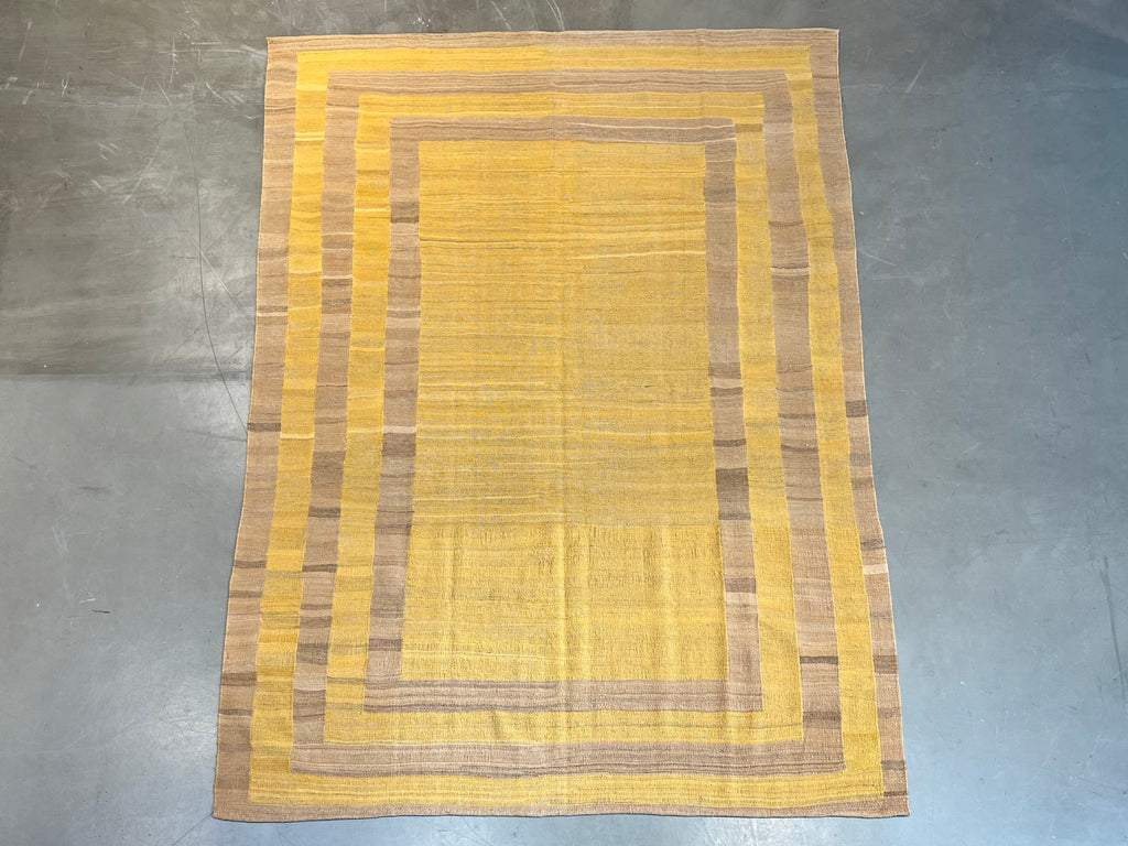 57662 6'9"x9'4" Kilim Konya