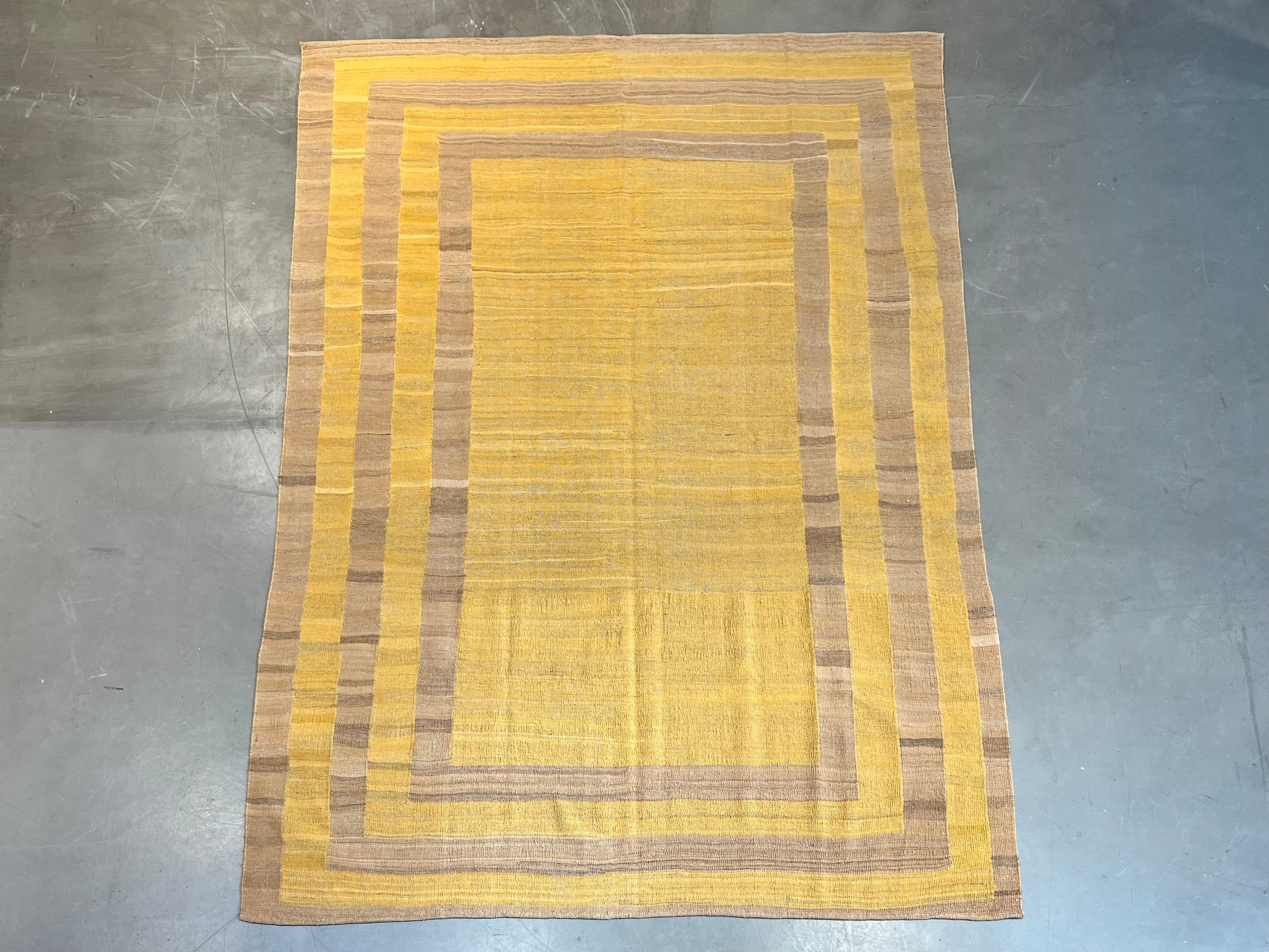57662 6'9"x9'4" Kilim Konya