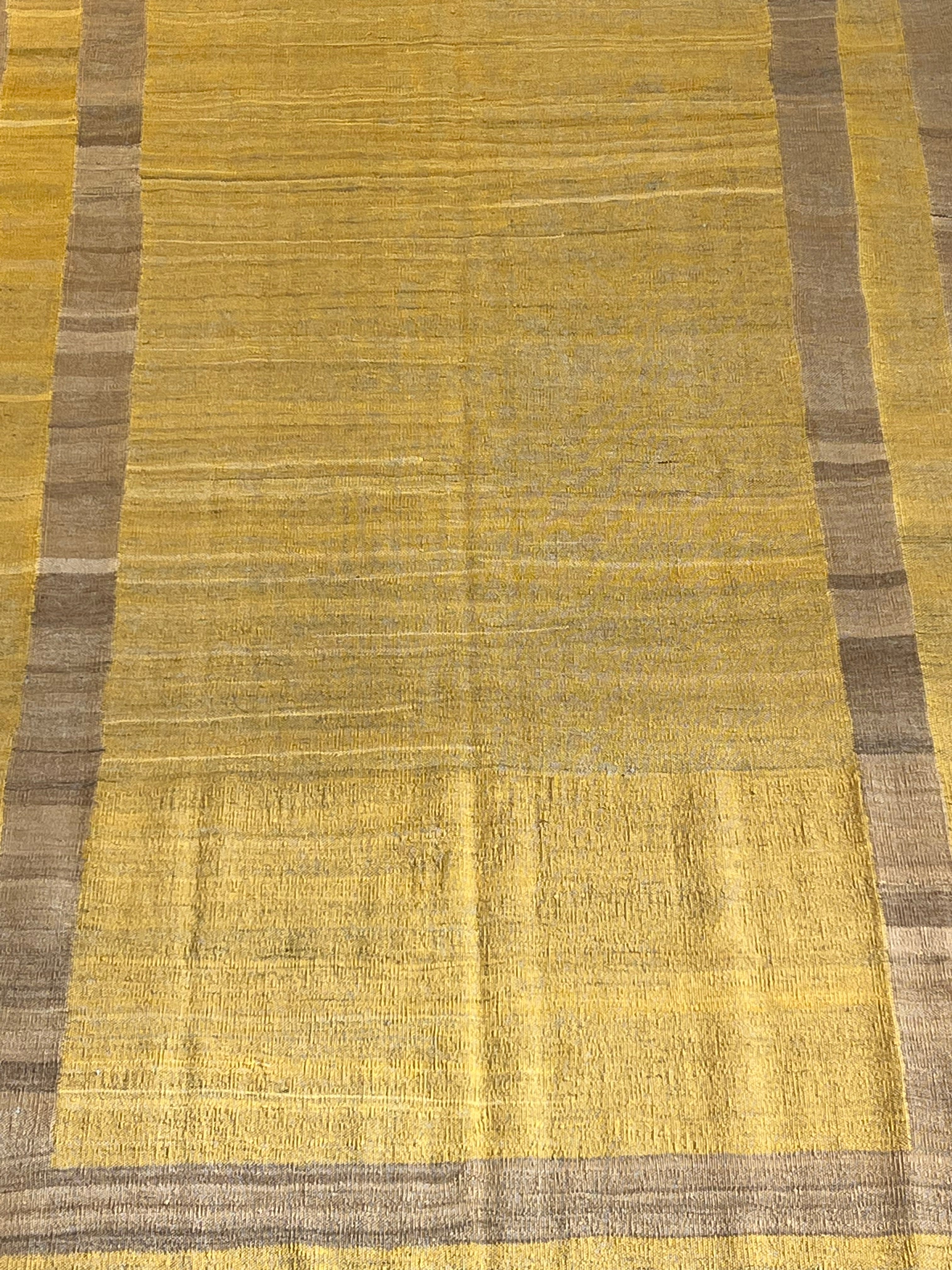 57662 6'9"x9'4" Kilim Konya