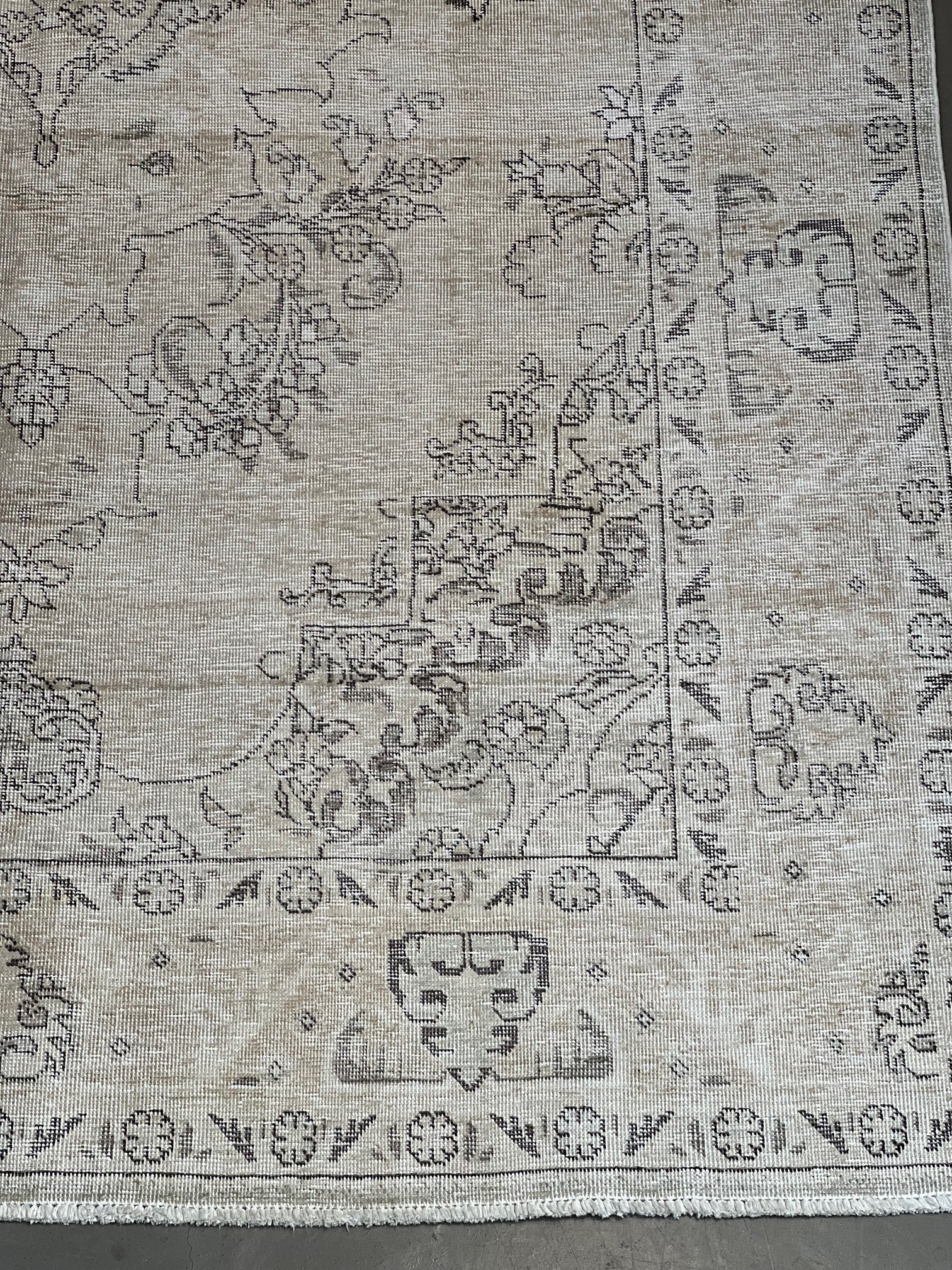 P927/102/14638 6'8"x9'5" Vintage Tabriz