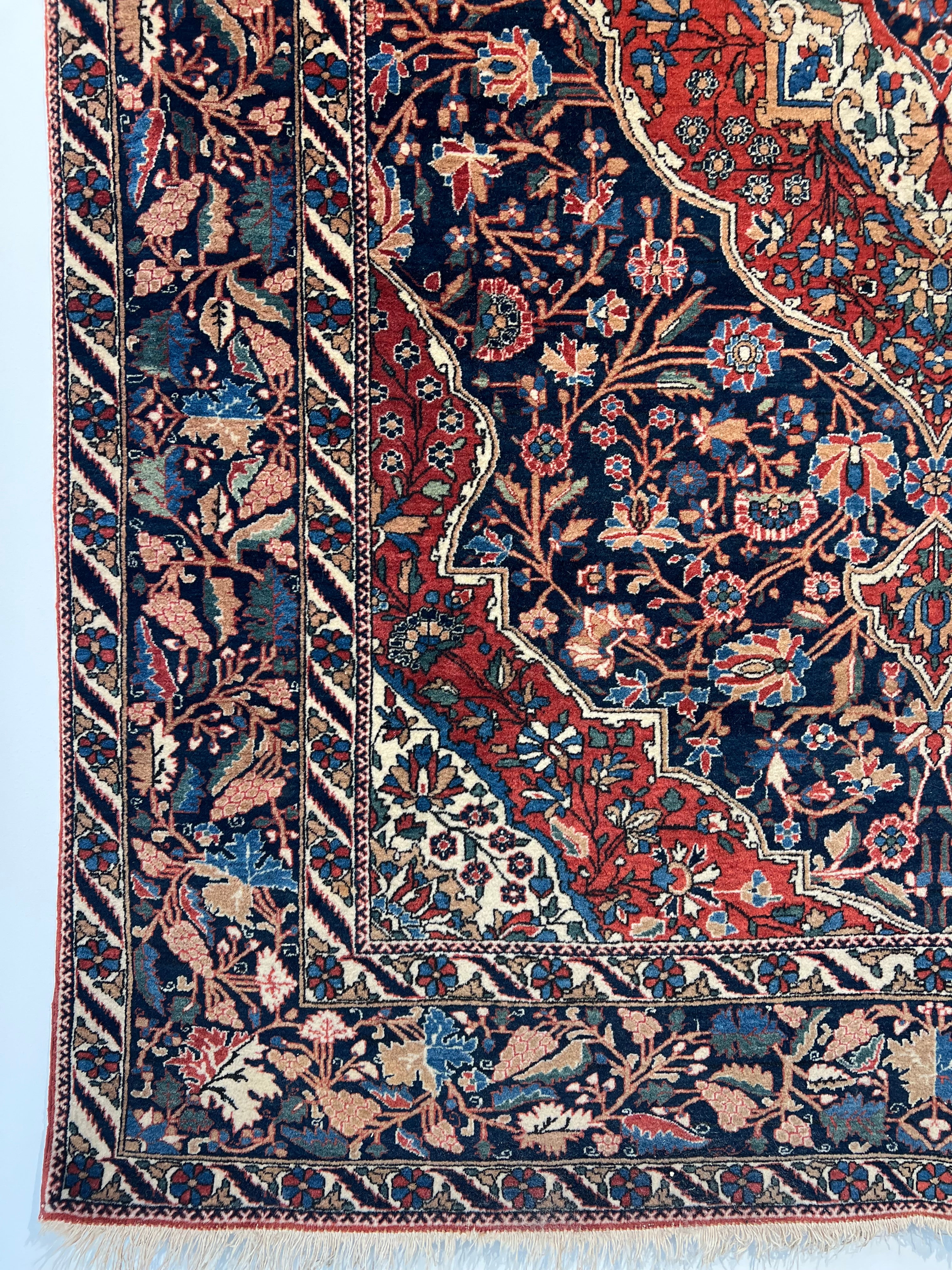 61289 Antique Kashan 4'5"x6'7"