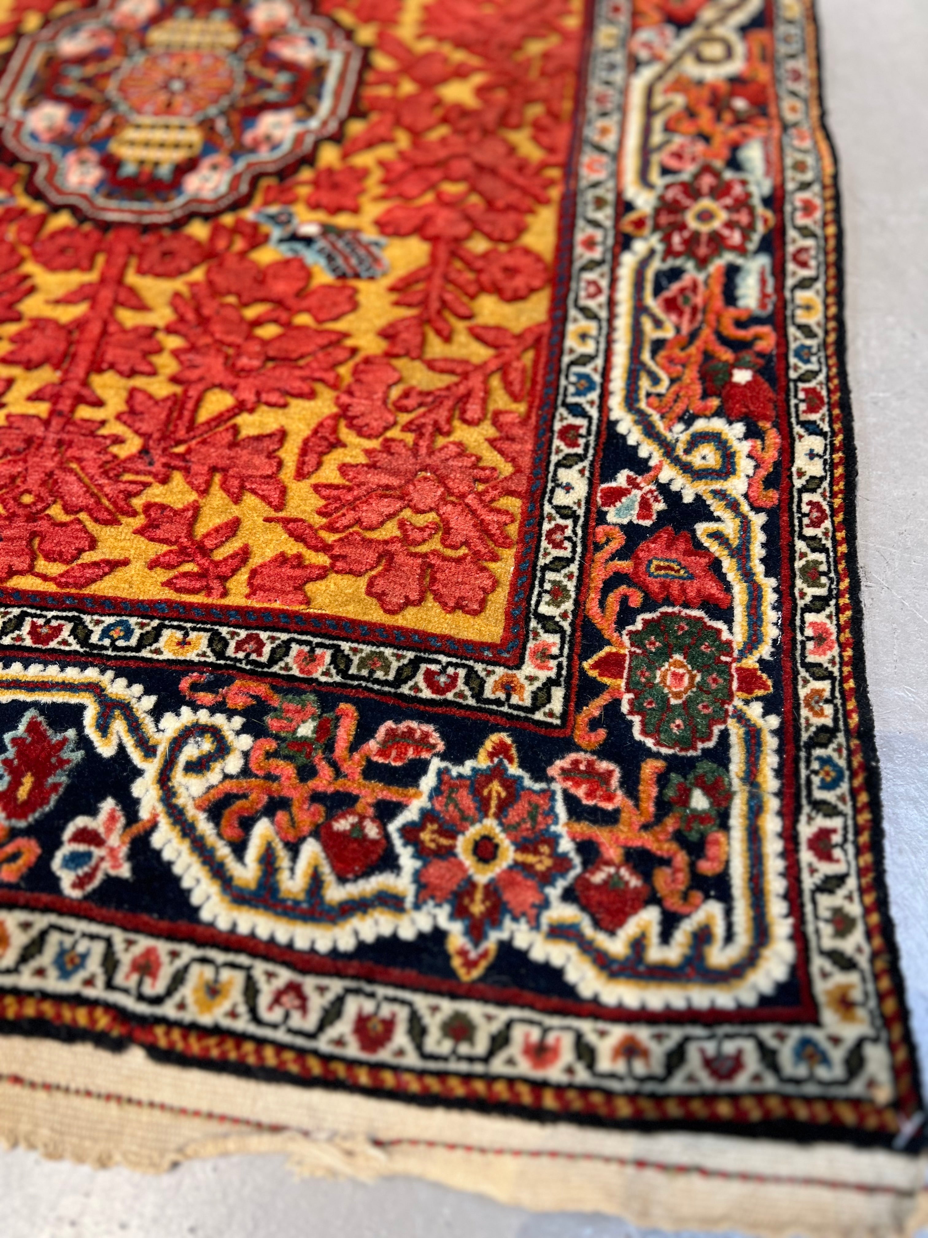 Antique Jozan 2'x2'6"