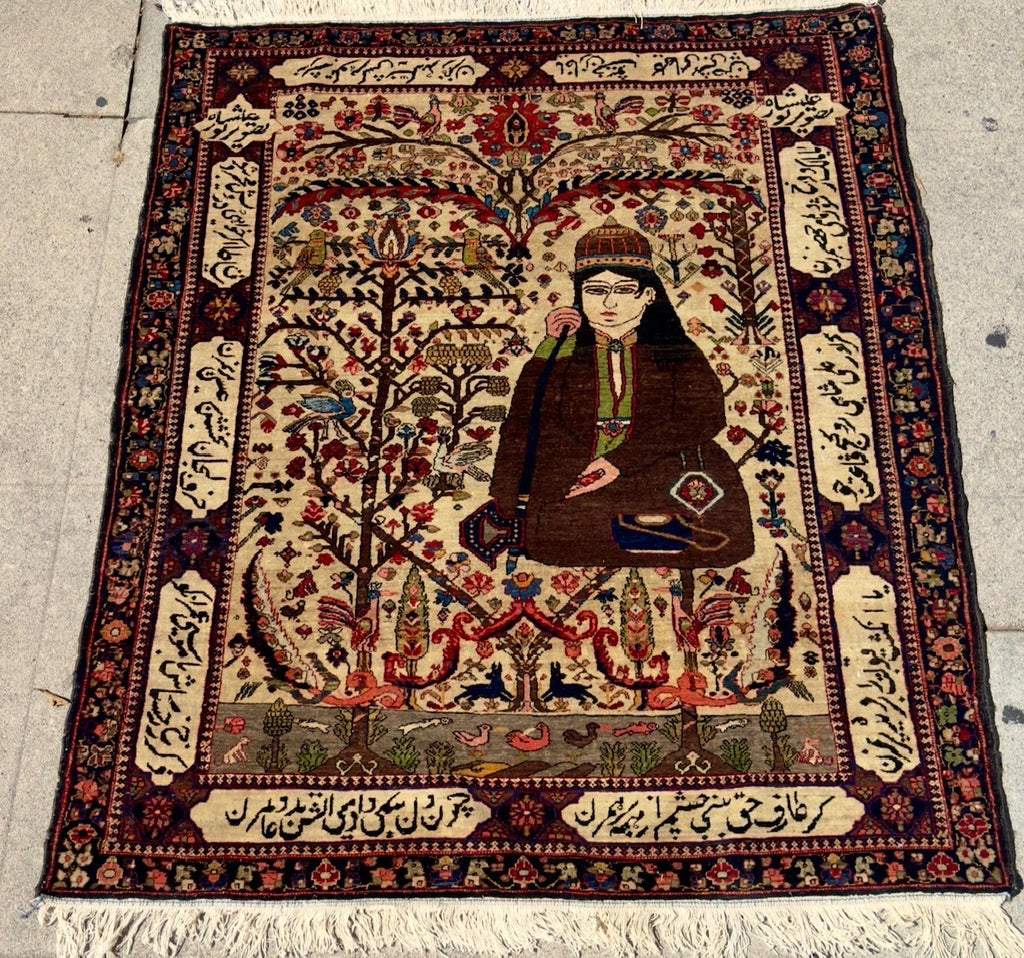 61285 Antique Bakhtiar rug 4.7x5.6