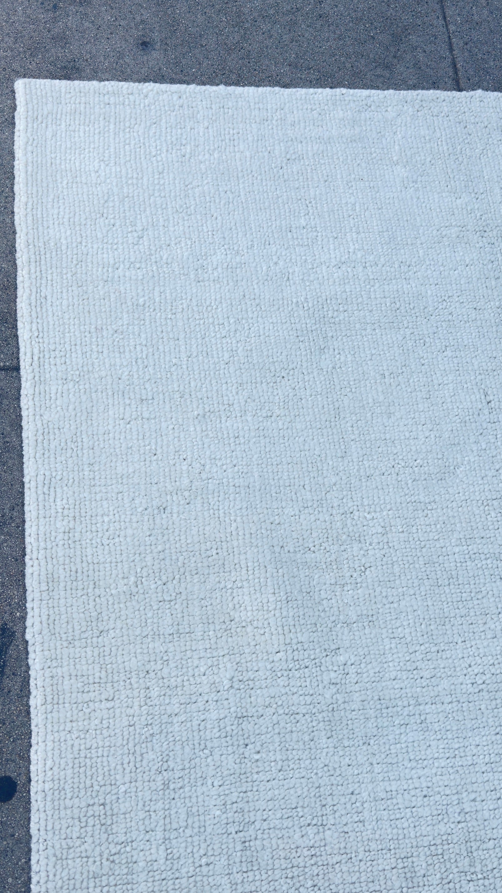 1027 Hand knotted wool rug solid White 9'x12'