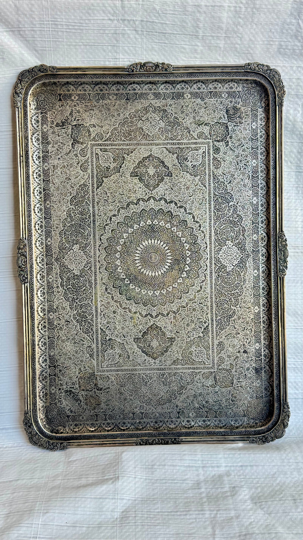 9326.I Very fine Persian copper tray  13"x18"