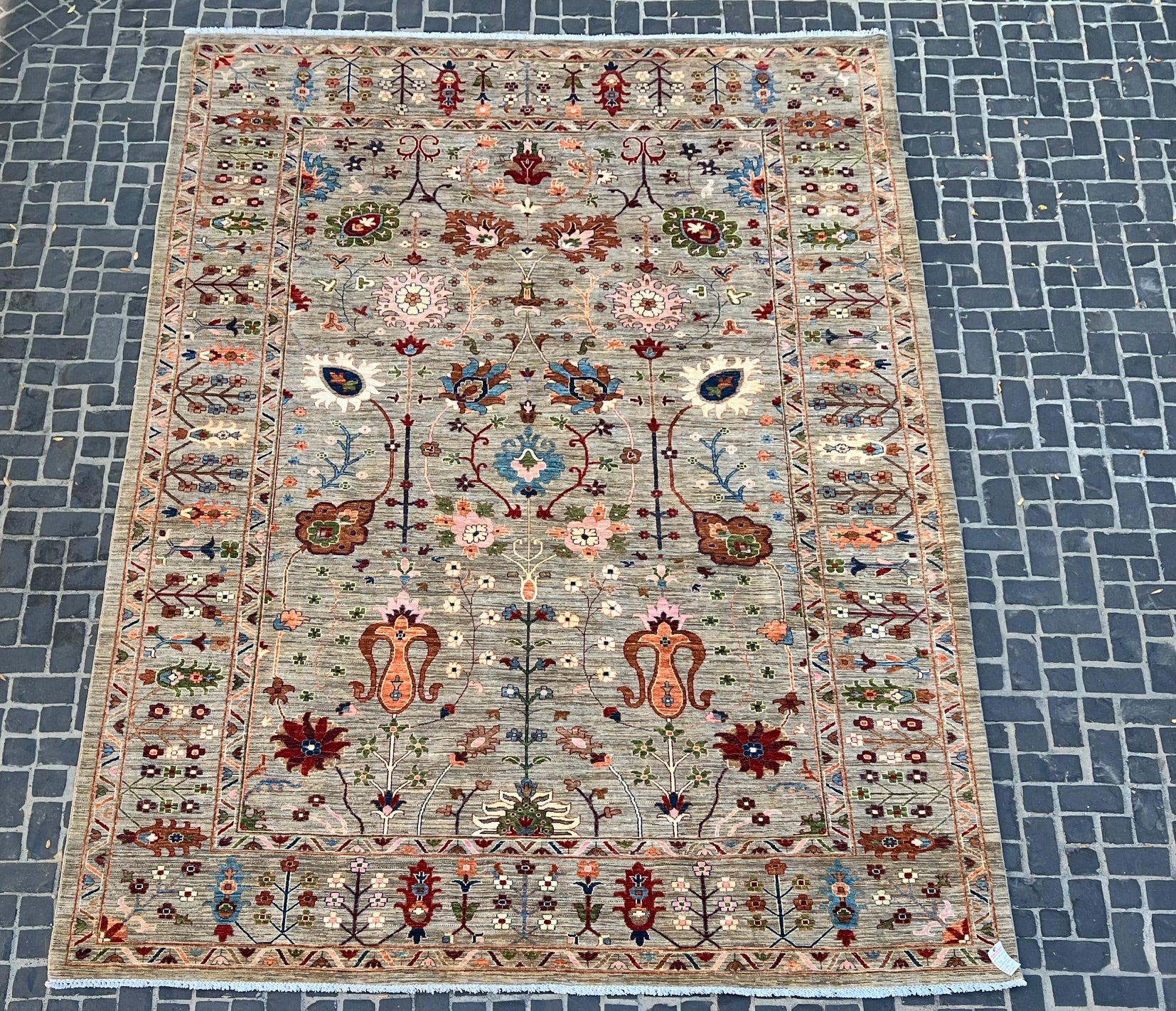 C56-256 Paki Rug