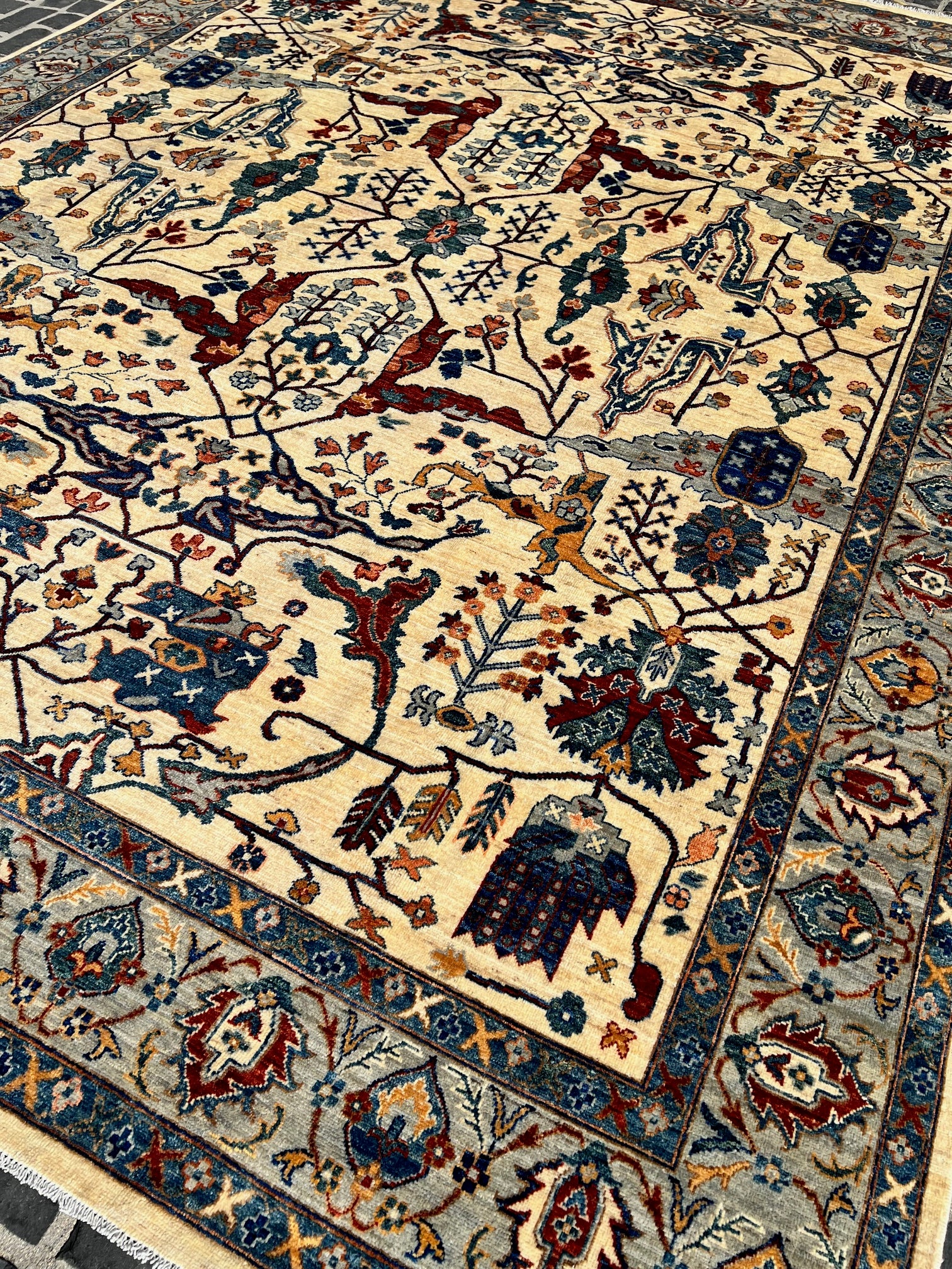 C92-388 Paki Rug