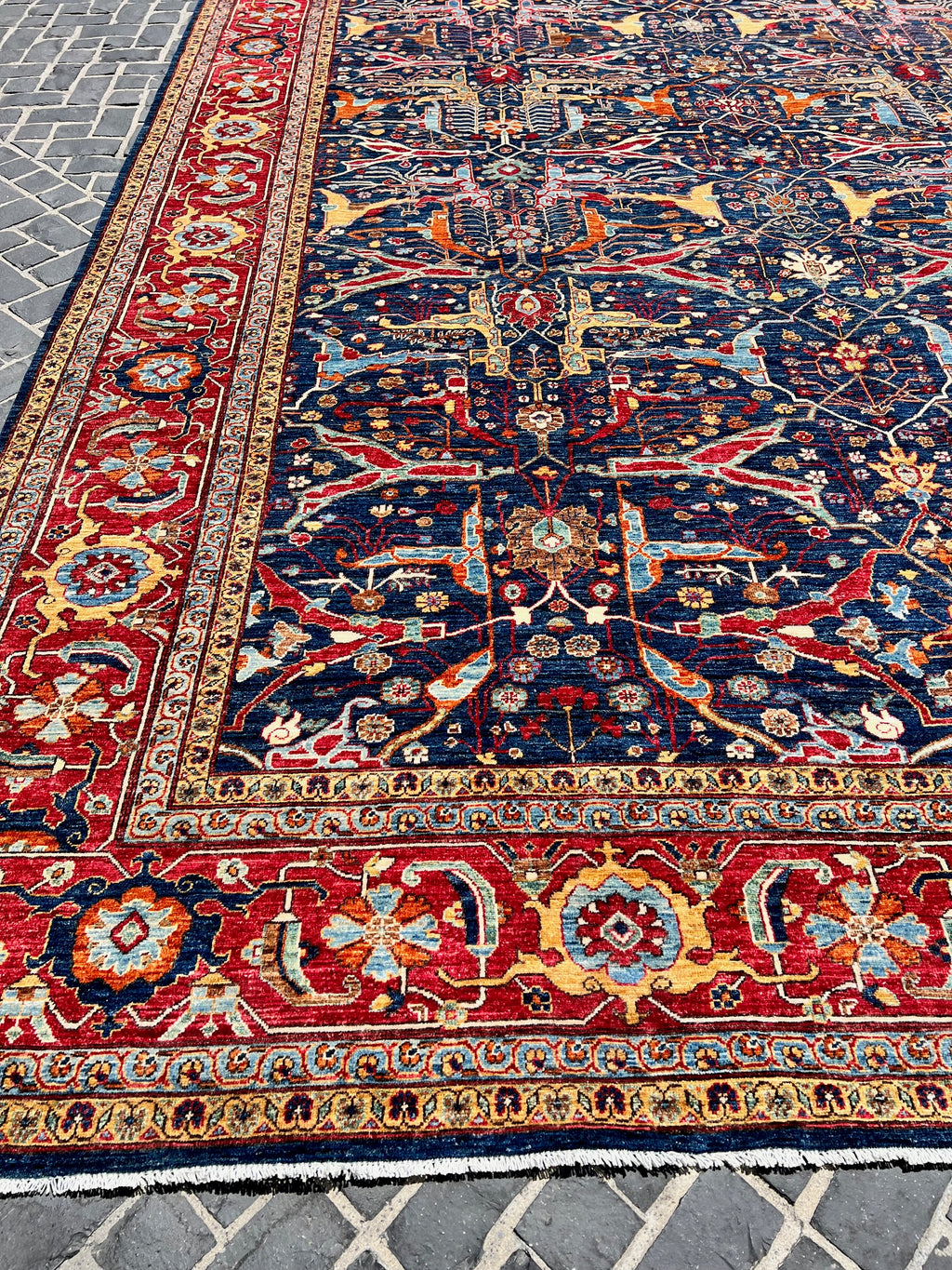 C94-392 Paki Rug