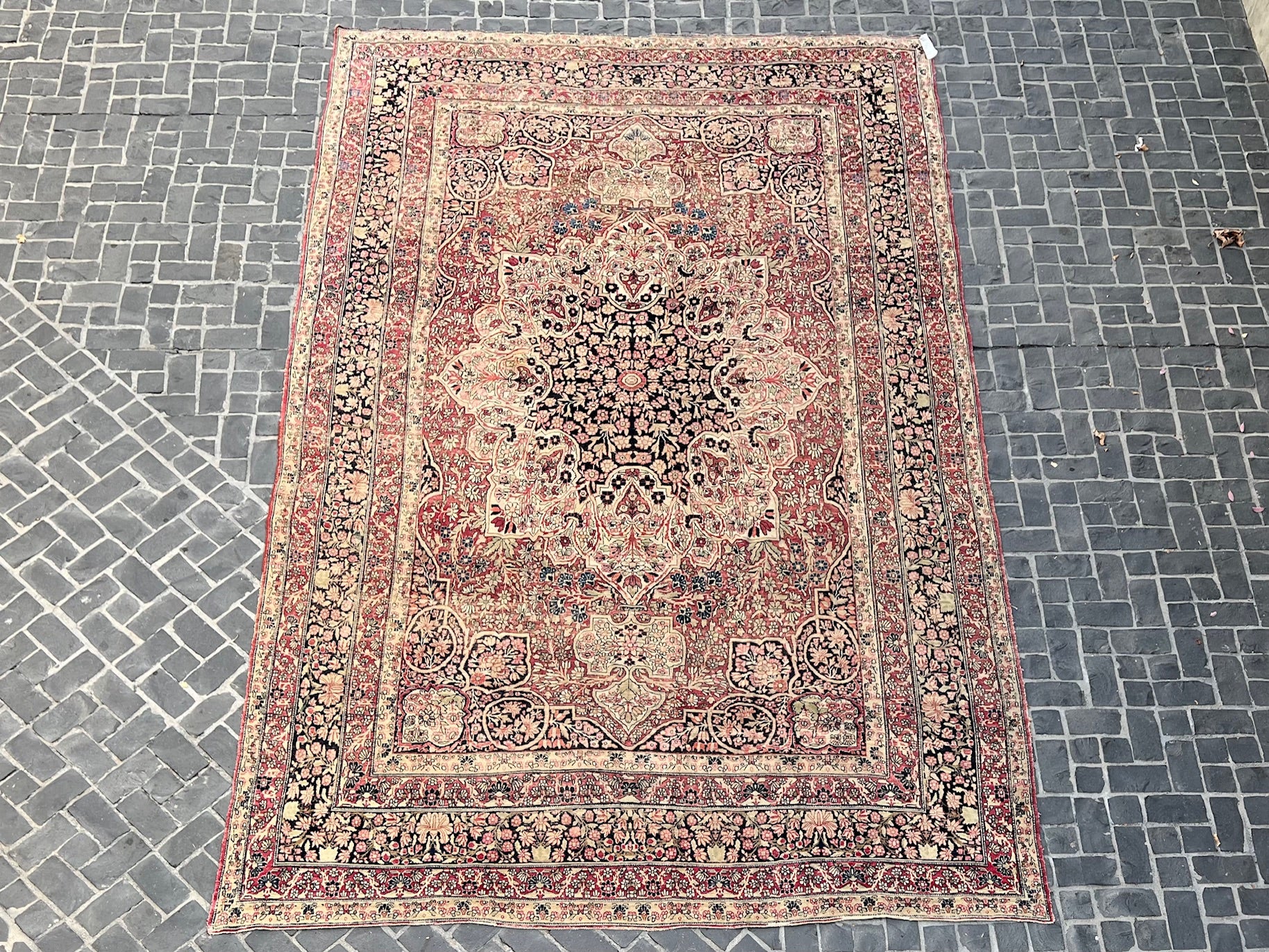 62299L Antique Lavar Rug