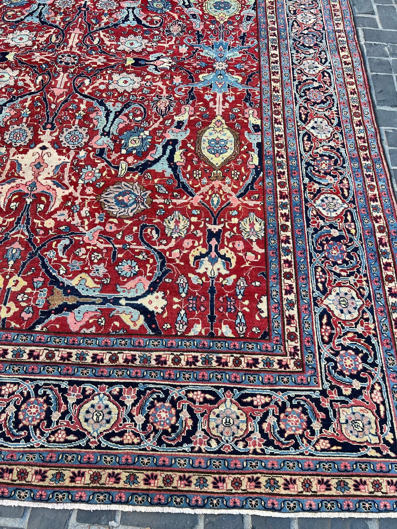 63480 Antique Tabriz 8'11" x 11'11"
