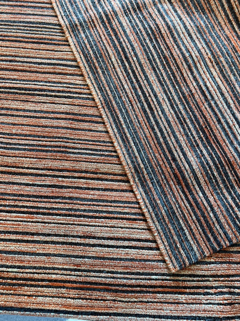 #1279  10'x14' Tamarian No Ho Grey Amber