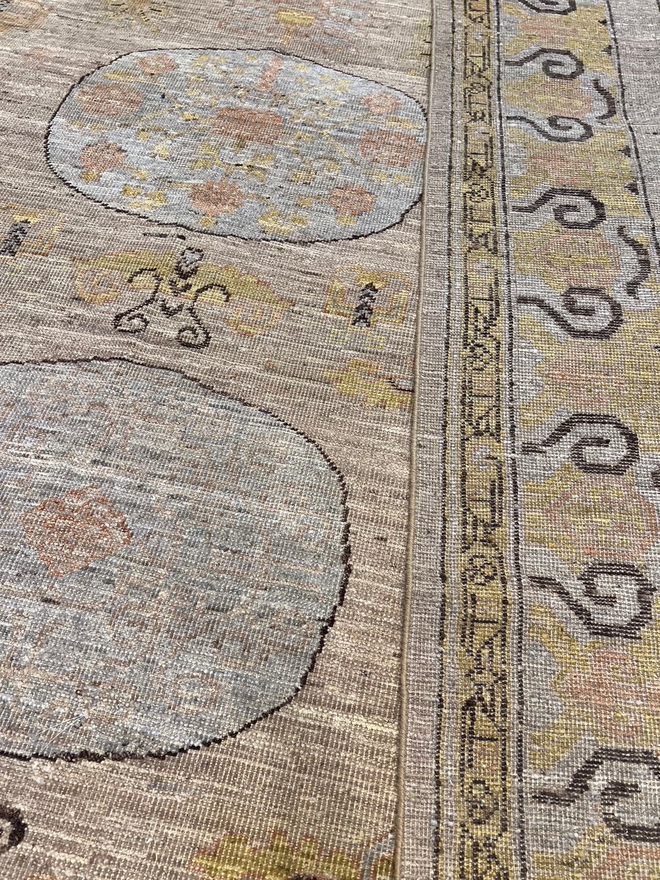 P099220 Vintage Khotan