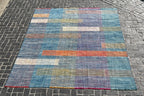 P182600 8'x10' Fine Kilim