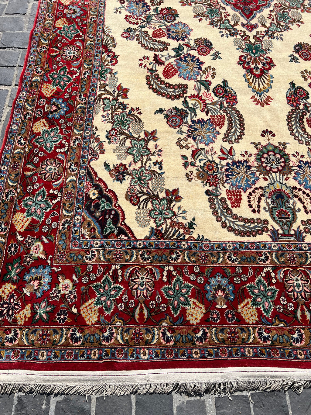 C191 Persian Wool Chom