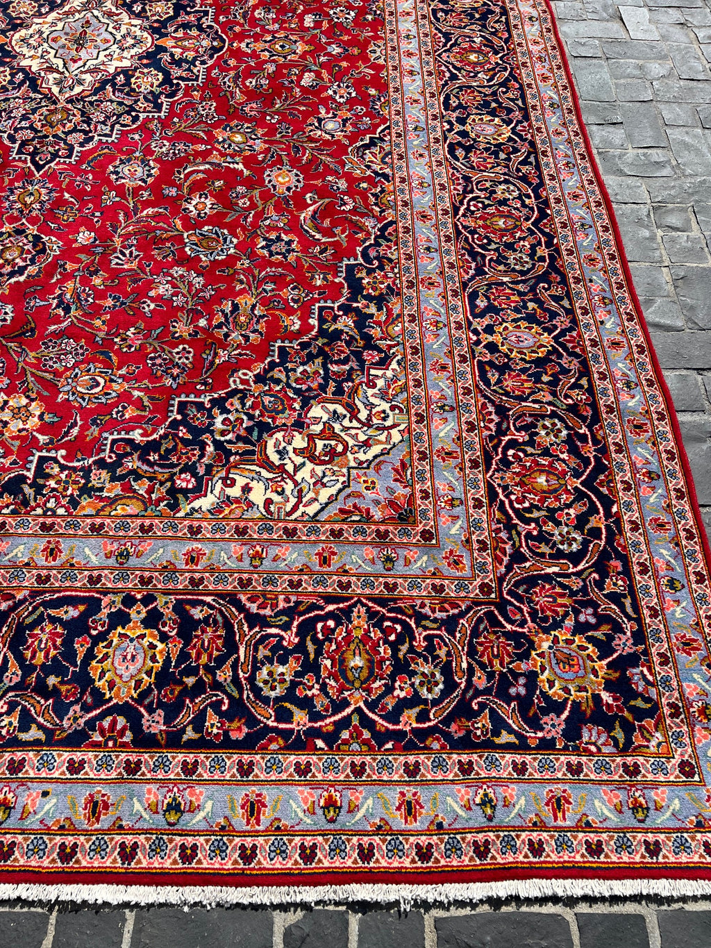 C316005 Persian Kashan Rug