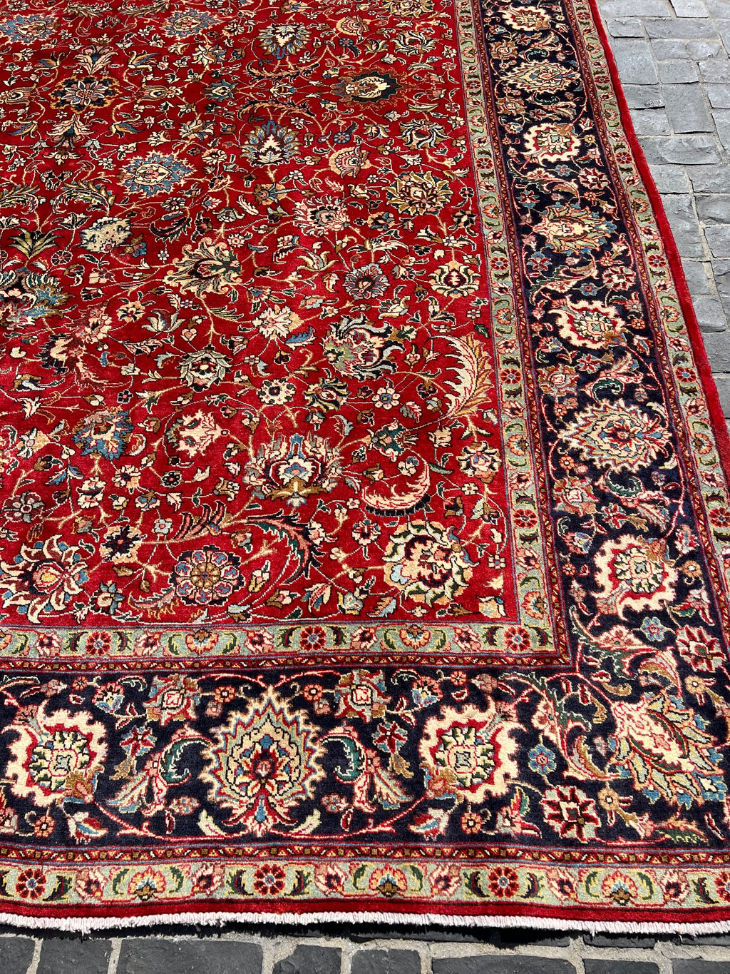 C431970 Shah Abbas Traditional Rug
