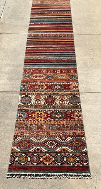 6280105 Afgan Runner