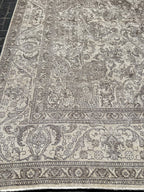 C15636 Tabriz Persian Rug
