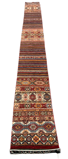 6280107 Afgan Runner