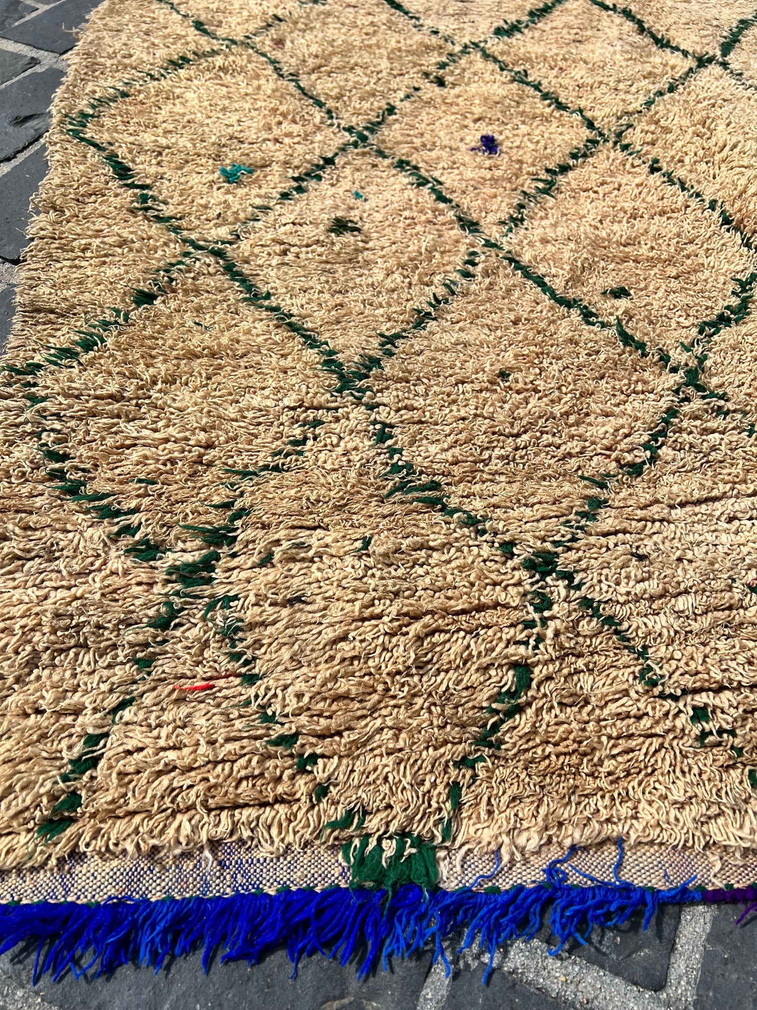 P927300 Antique Morocco Rug