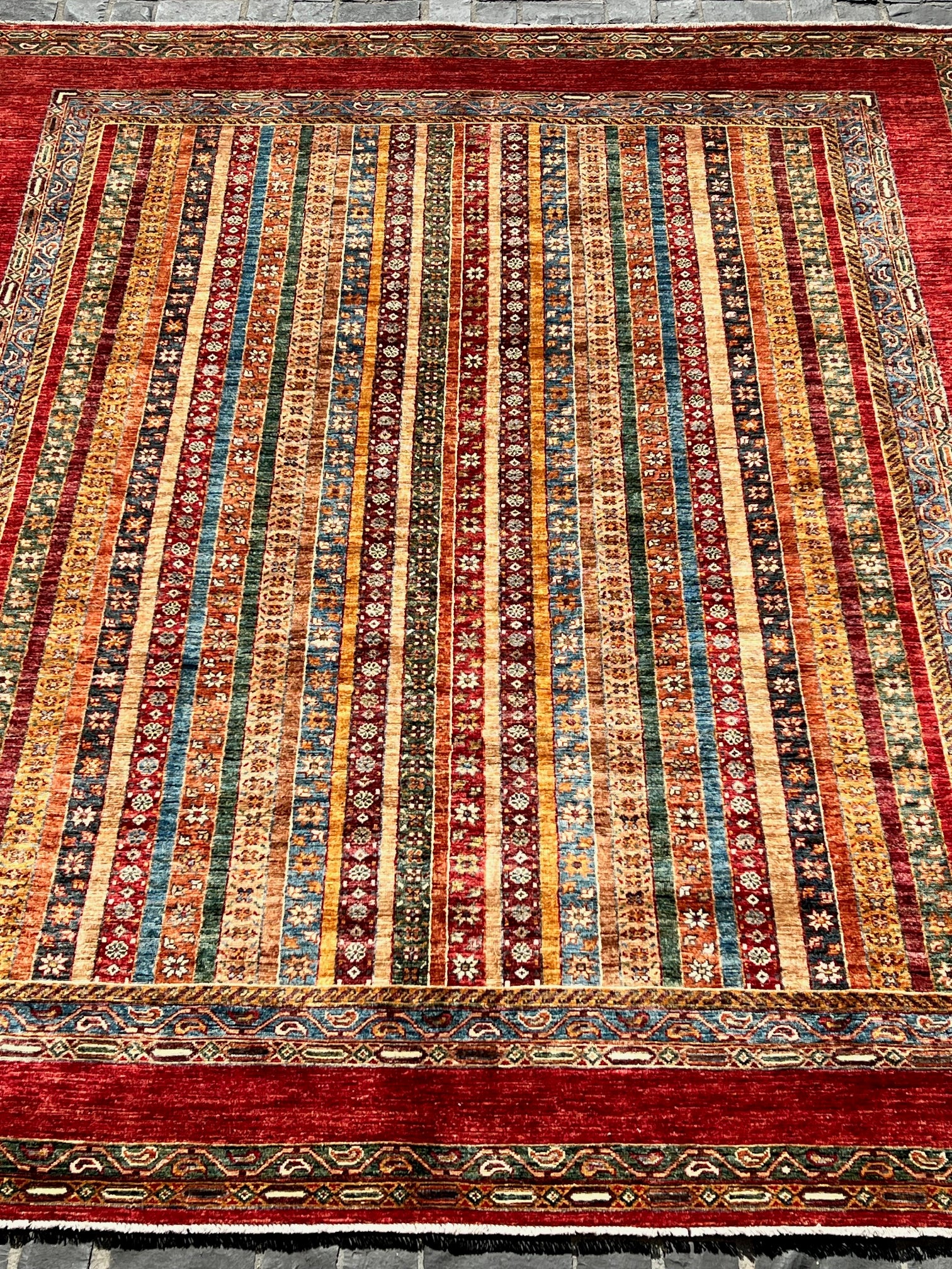 C23/125 Afgan Rug